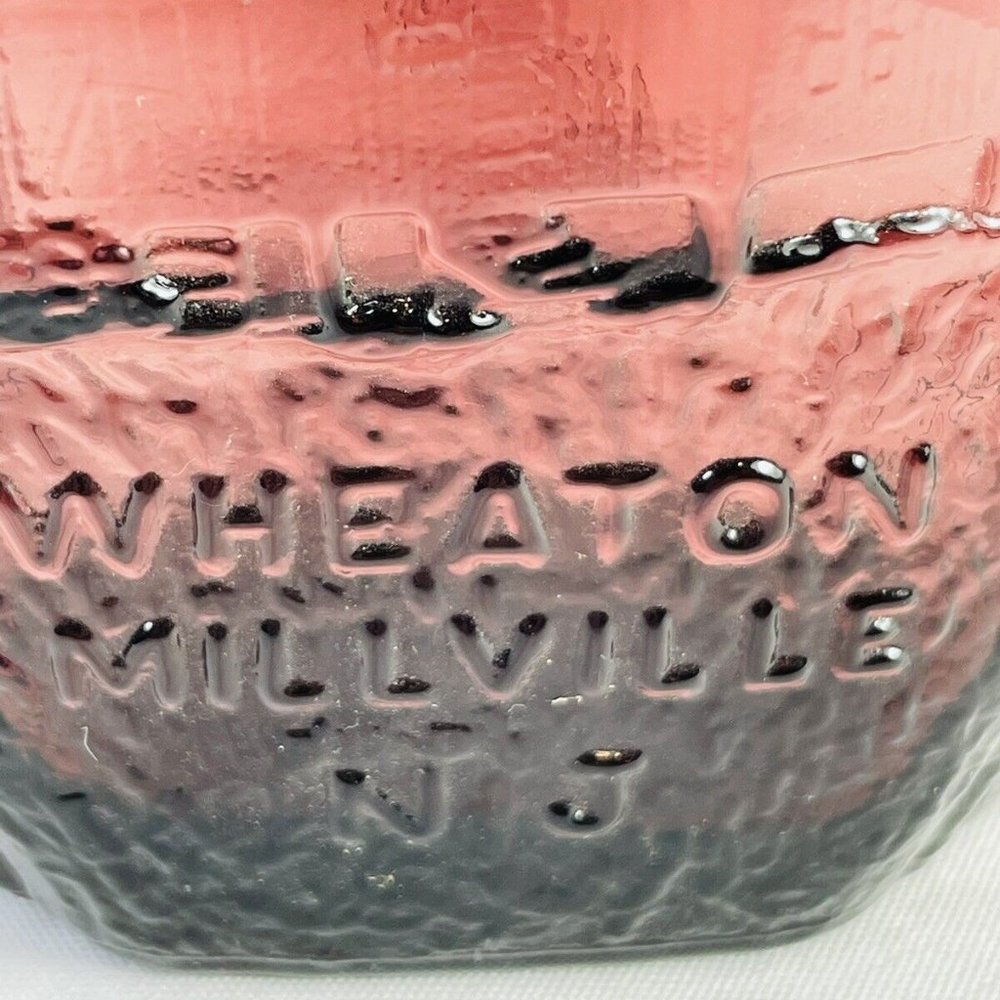 Vintage Red Carnival M Bottle Benjamin Franklin Bi Wheaton Glass Works Vase - Picture 9 of 12